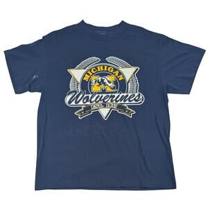 Vintage Michigan University Wolverines 80s Single Stich Distressed Shirt Large